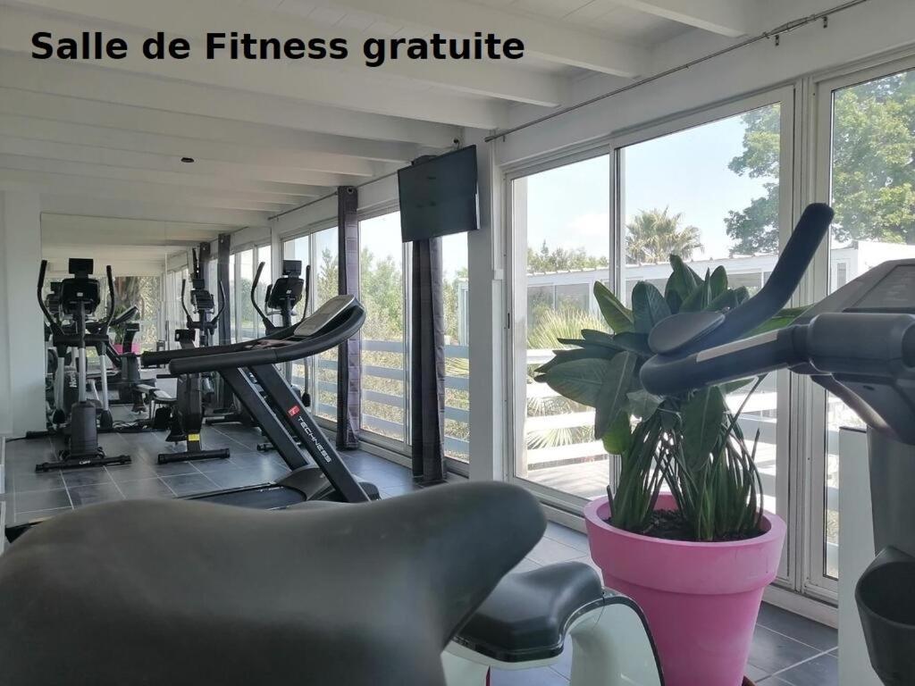 Mas La Farelle Gite, Fitness & Salle De Jeux Gratuite & Spa En Supplement Nîmes Exteriör bild