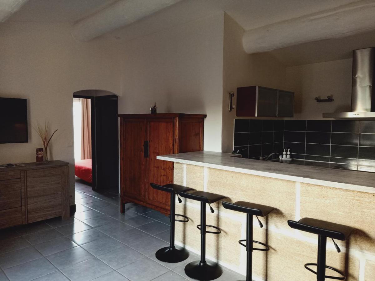 Mas La Farelle Gite, Fitness & Salle De Jeux Gratuite & Spa En Supplement Nîmes Exteriör bild